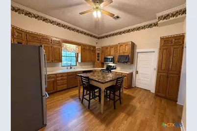 1708 S Wall Street, Belton, TX 76513 - Photo 14