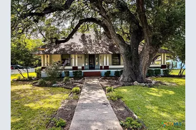 1708 S Wall Street, Belton, TX 76513 - Photo 1