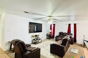 617 Deloris Dr, Killeen, TX 76542 - Photo 4