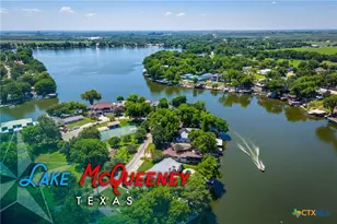 601 Woodlake Dr, Mcqueeney, TX 78123 - Photo 2