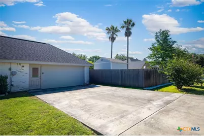601 Woodlake Drive, Mcqueeney, TX 78123 - Photo 40