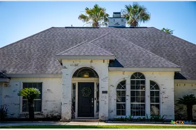 601 Woodlake Drive, Mcqueeney, TX 78123 - Photo 4