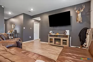 1000 Velvet Ct, Troy, TX 76579 - Photo 4