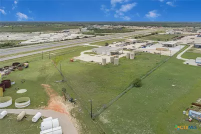 22603 Zac Lentz Parkway, Victoria, TX 77905 - Photo 8