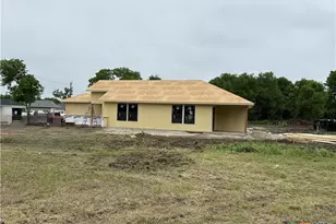 129 Ave B, Moody, TX 76557 - Photo 2