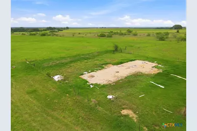 4488 State Highway 97, Floresville, TX 78114 - Photo 10