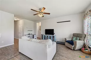 2204 Vicksburg Ln, Temple, TX 76504 - Photo 6