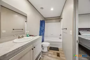 295 McKnight Rd, Seguin, TX 78155 - Photo 38