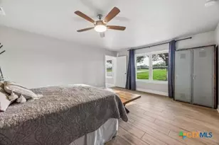 295 McKnight Rd, Seguin, TX 78155 - Photo 12