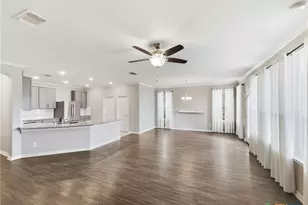 3870 Legend Hill, New Braunfels, TX 78130 - Photo 6