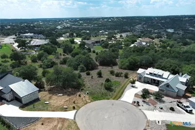 1221 Brushy Cove, New Braunfels, TX 78132 - Photo 2