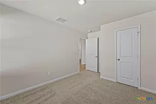 125 Raymondville Path, San Marcos, TX 78666 - Photo 12