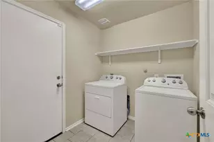 8510 Shooter Cv, San Antonio, TX 78254 - Photo 22