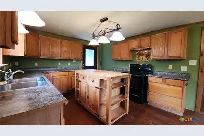 206 Josephine Street, Cuero, TX 77954 - Photo 6