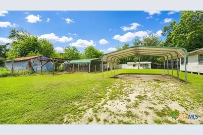 206 Josephine Street, Cuero, TX 77954 - Photo 2