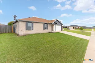 3202 Tom Lockett Dr, Killeen, TX 76549 - Photo 2