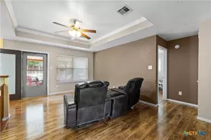 1 Coveview Dr, Morgans Point Resort, TX 76513 - Photo 6