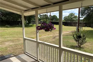 113 Deer Springs Dr, Burnet, TX 78611 - Photo 4