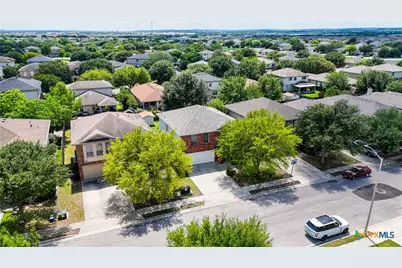 329 Hummingbird Drive, New Braunfels, TX 78130 - Photo 36