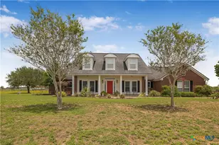 230 Dewberry Ln, Victoria, TX 77904 - Photo 1