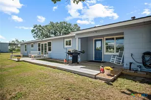 346 E Fm 884, Yorktown, TX 78164 - Photo 8