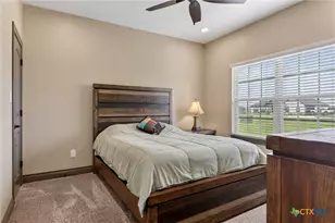 412 Farmstead Dr, Seguin, TX 78155 - Photo 32