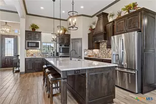 412 Farmstead Dr, Seguin, TX 78155 - Photo 12