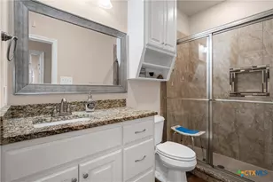 402 Spring St, McGregor, TX 76657 - Photo 10