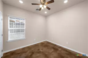 402 Spring St, McGregor, TX 76657 - Photo 12