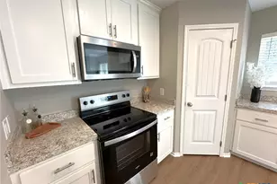 1878 Winding Creek Trail, Spring Branch, TX 78070 - Photo 4