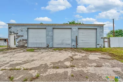 9796 E US 190 Highway, Rogers, TX 76569 - Photo 16