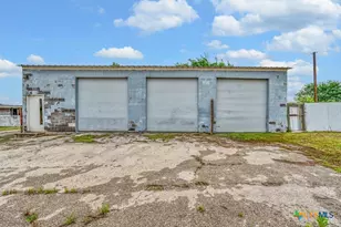 9796 E US 190 Hwy, Rogers, TX 76569 - Photo 16