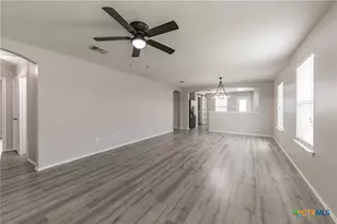 105 Pullman Pl, Temple, TX 76502 - Photo 2