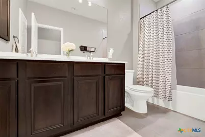 109 Grandview, Floresville, TX 78114 - Photo 26