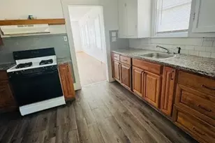 100 N Brazos St, Lockhart, TX 78644 - Photo 2