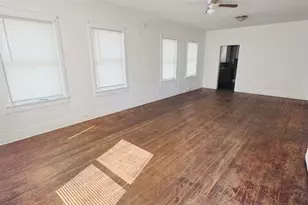100 N Brazos St, Lockhart, TX 78644 - Photo 6