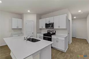108 Wagner Wy, San Marcos, TX 78666 - Photo 12