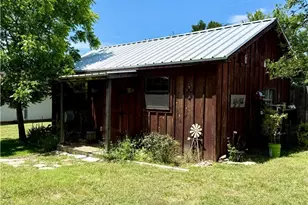 370 County Rd 4126, Lampasas, TX 76550 - Photo 32