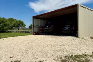 370 County Rd 4126, Lampasas, TX 76550 - Photo 48