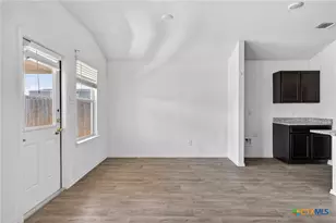 325 Jacquard Ct, Troy, TX 76579 - Photo 24