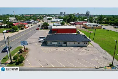 711 S 1st Street, Temple, TX 76504 - Photo 8