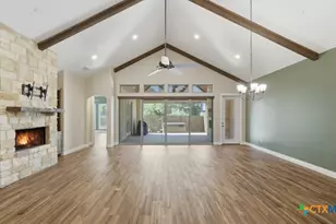 1329 River Place Dr, New Braunfels, TX 78130 - Photo 10