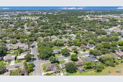 306 Beechwood Drive, Victoria, TX 77901 - Photo 28