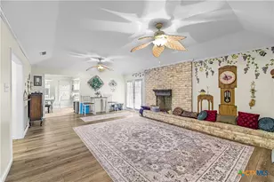306 Beechwood Dr, Victoria, TX 77901 - Photo 6