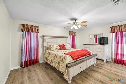 306 Beechwood Drive, Victoria, TX 77901 - Photo 10