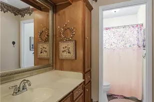 306 Beechwood Dr, Victoria, TX 77901 - Photo 14