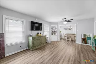 2306 Macarthur St, Victoria, TX 77901 - Photo 6