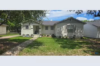 2306 Macarthur Street, Victoria, TX 77901 - Photo 1