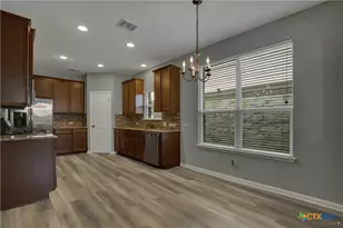 240 Oak Creek Way, New Braunfels, TX 78130 - Photo 16