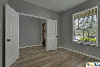 240 Oak Creek Way, New Braunfels, TX 78130 - Photo 22